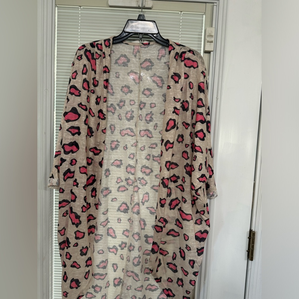 Lightweight Kimono/Cardigan.
